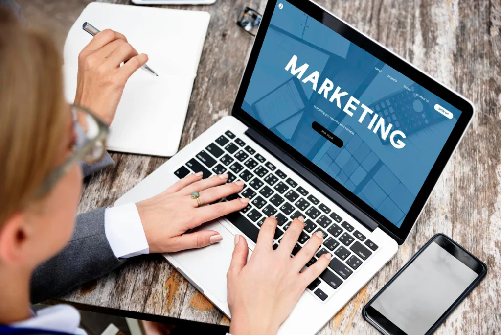 Marketing consultancy to improve clients' online visibility